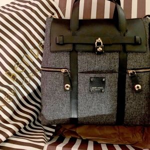 henri bendel Jetsetter — BRAND NEW W/DUST BAG!
